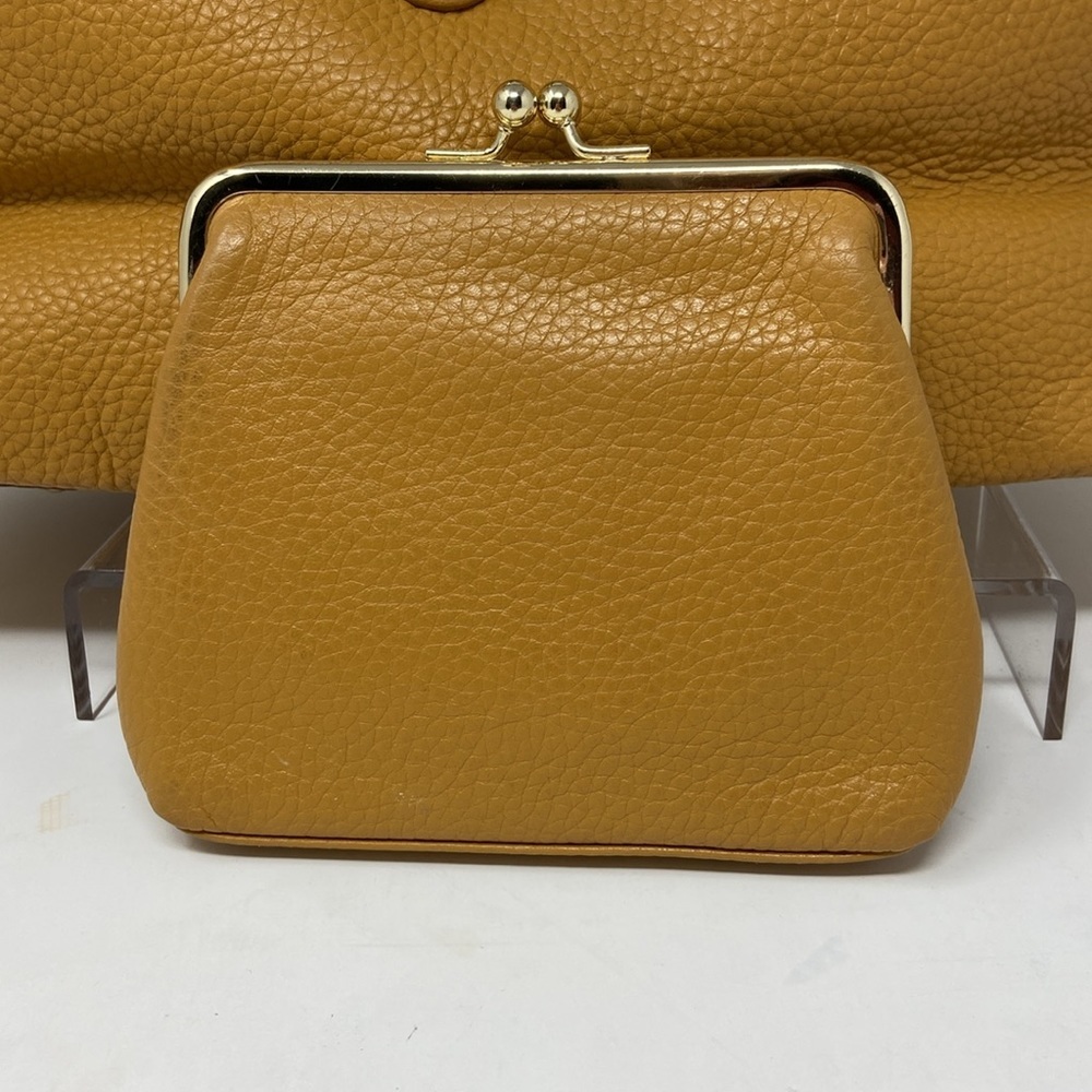 NWOT Dooney and Bourke Mustard Leather Hobo Bag with Coin Purse & Dust Bag - Picture 9 of 10